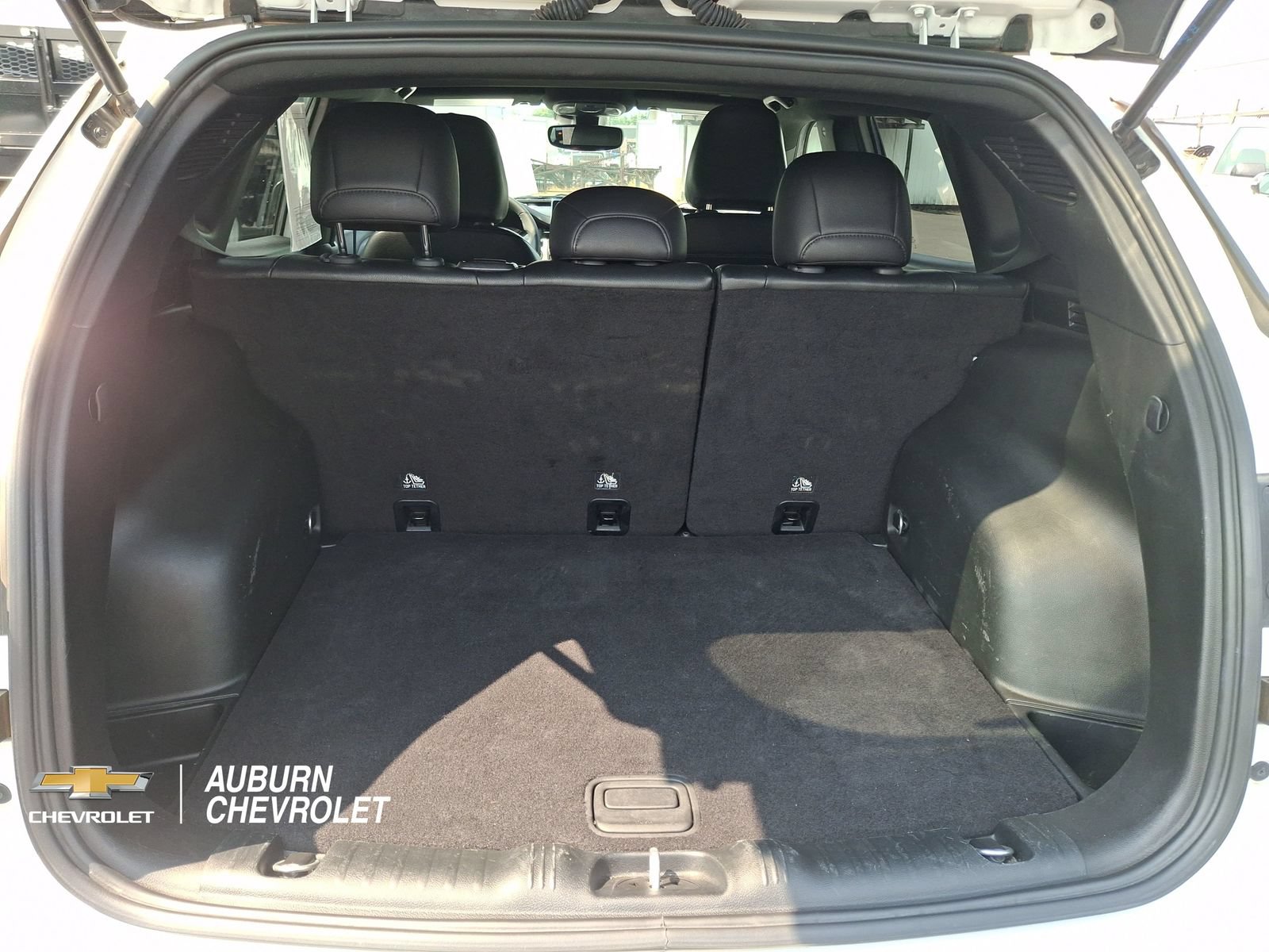 Used 2024 Jeep Compass Latitude AWD/4WD image 19