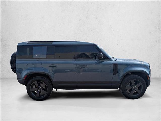 Used 2023 Land Rover Defender 110 S AWD/4WD video 4
