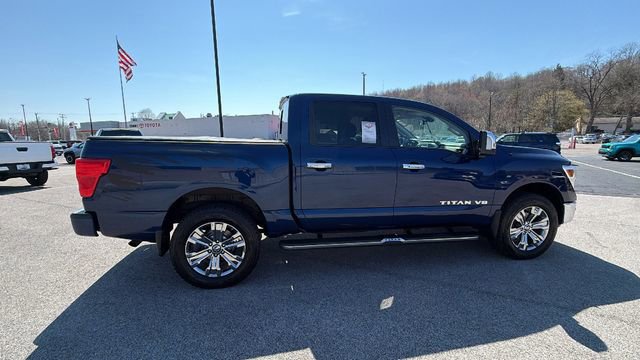 Used 2018 Nissan Titan SL w/ Chrome Package AWD/4WD image 8