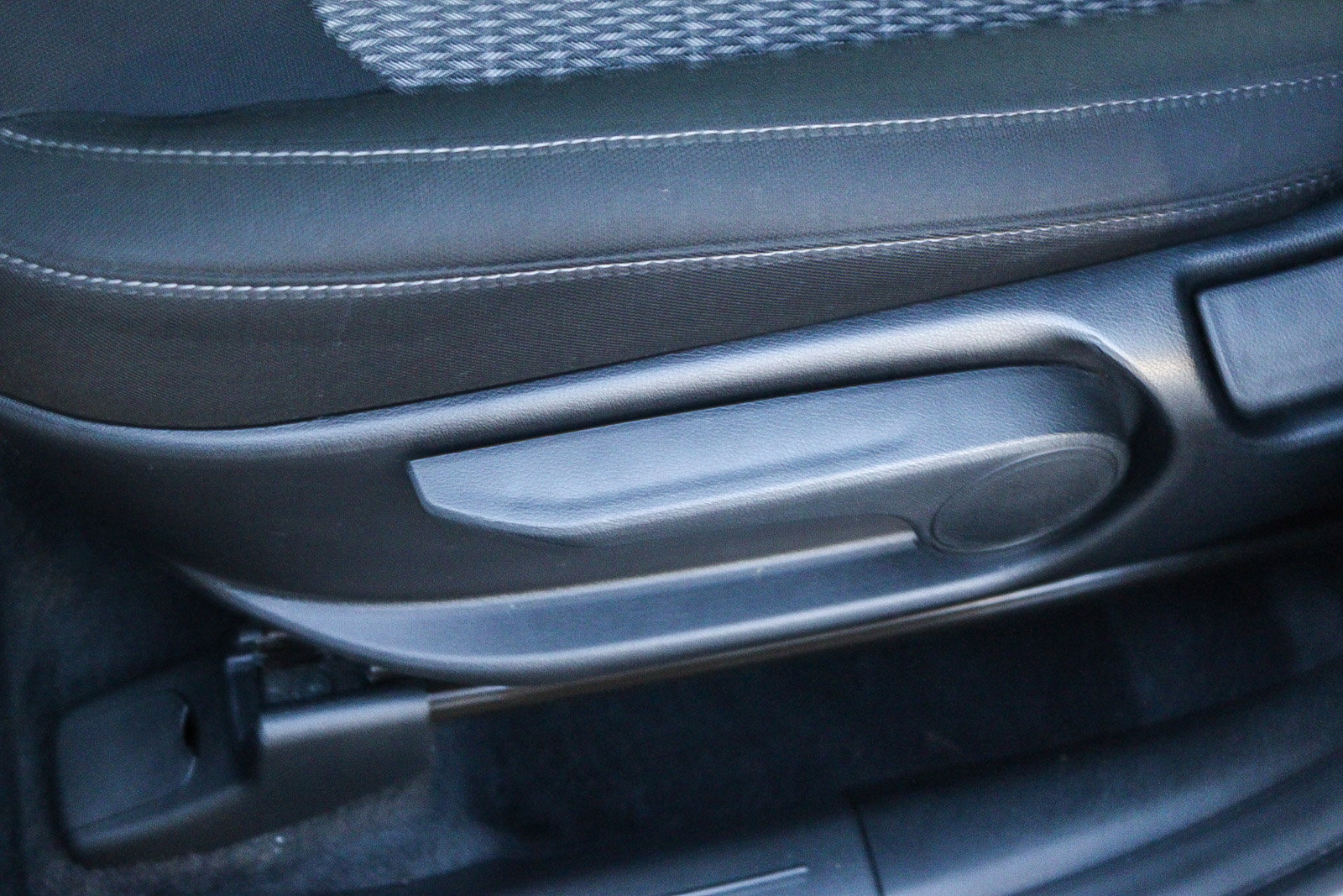 Used 2023 Kia Sorento LX image 21