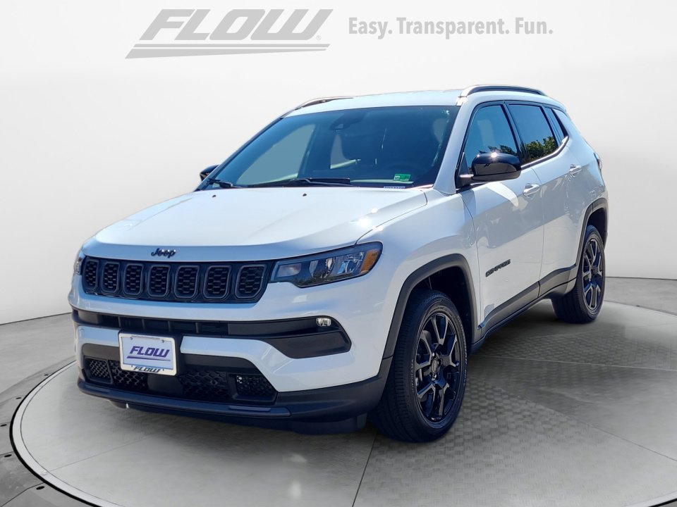 New 2026 Jeep Compass Latitude image 3