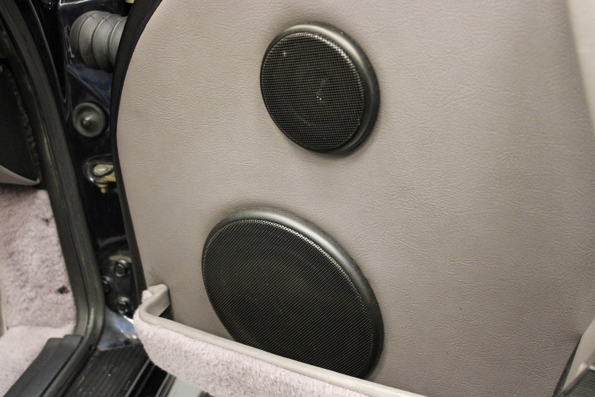 Used 1992 Porsche 911 America Roadster image 51