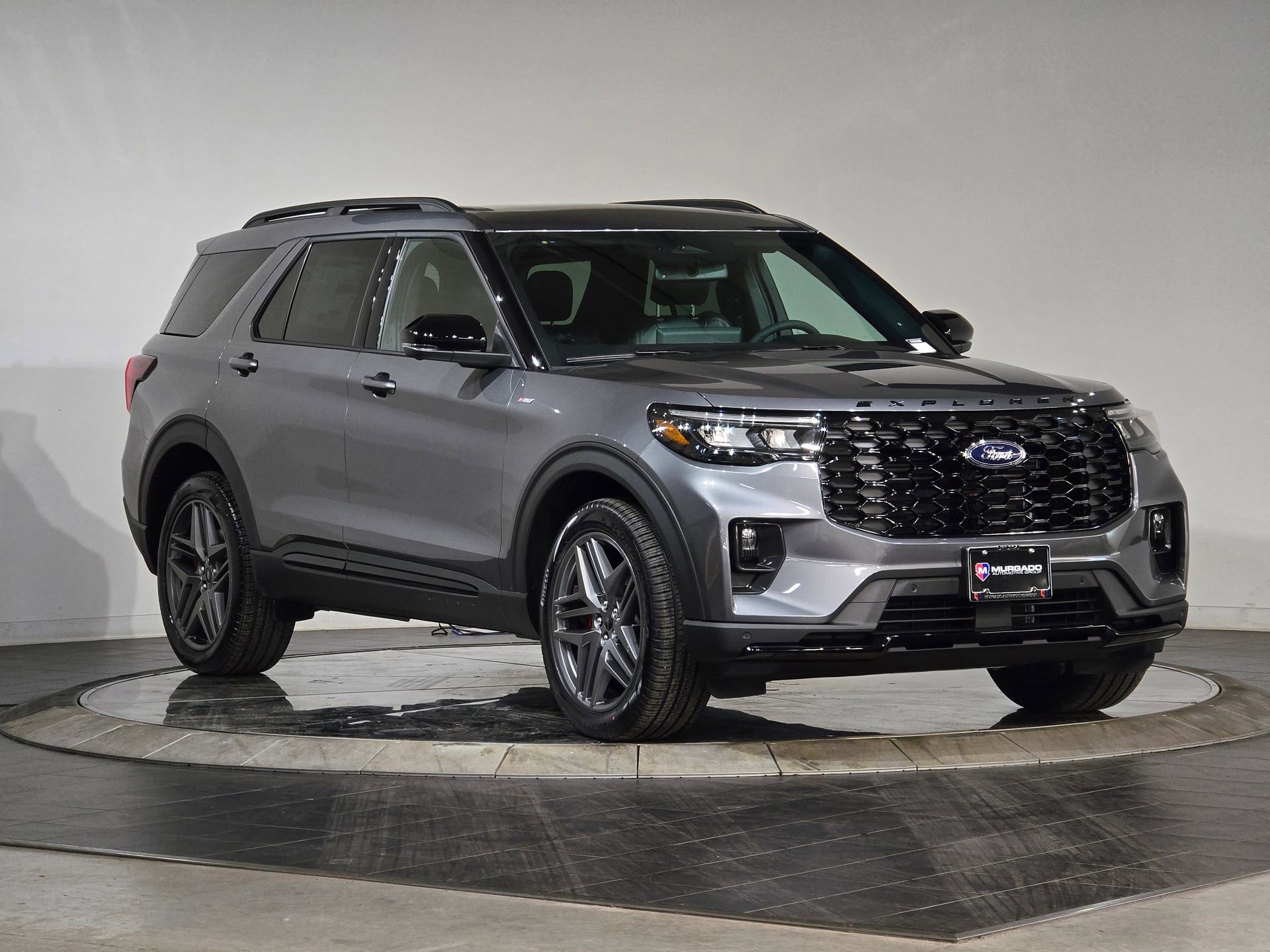 New 2026 Ford Explorer ST-Line w/ ST-Line Street Pack video 2
