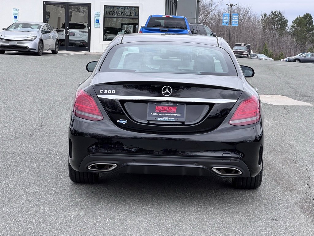 Used 2020 Mercedes-Benz C 300 Sedan image 4
