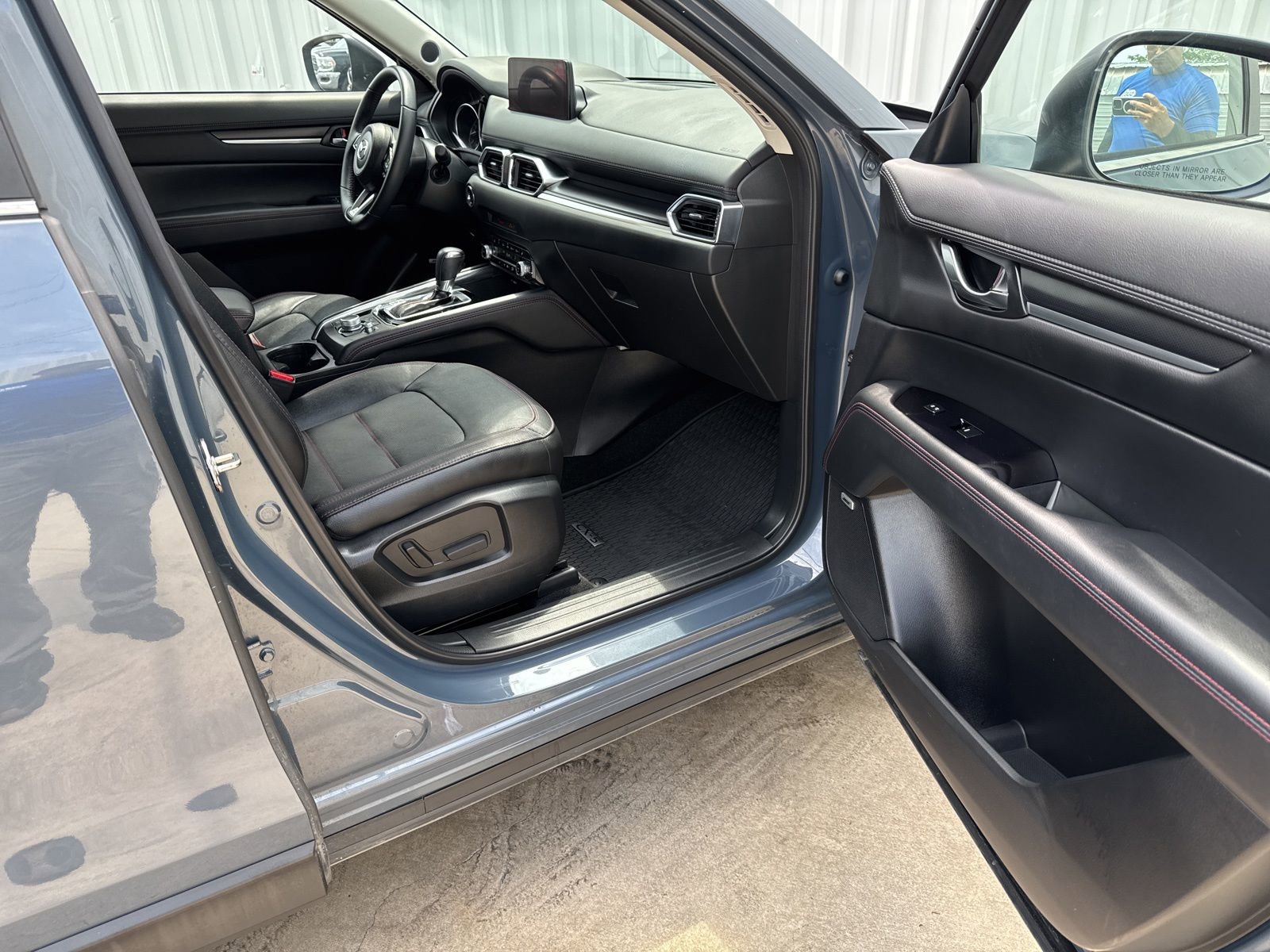 Used 2023 MAZDA CX-5 Carbon Edition image 16