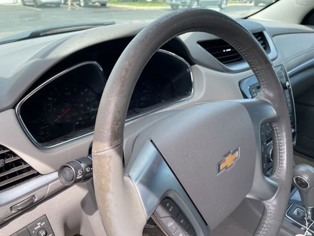 Used 2014 Chevrolet Traverse LTZ FWD image 3