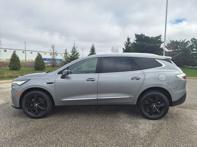 Used 2024 Buick Enclave Essence w/ Experience Buick Package FWD image 8