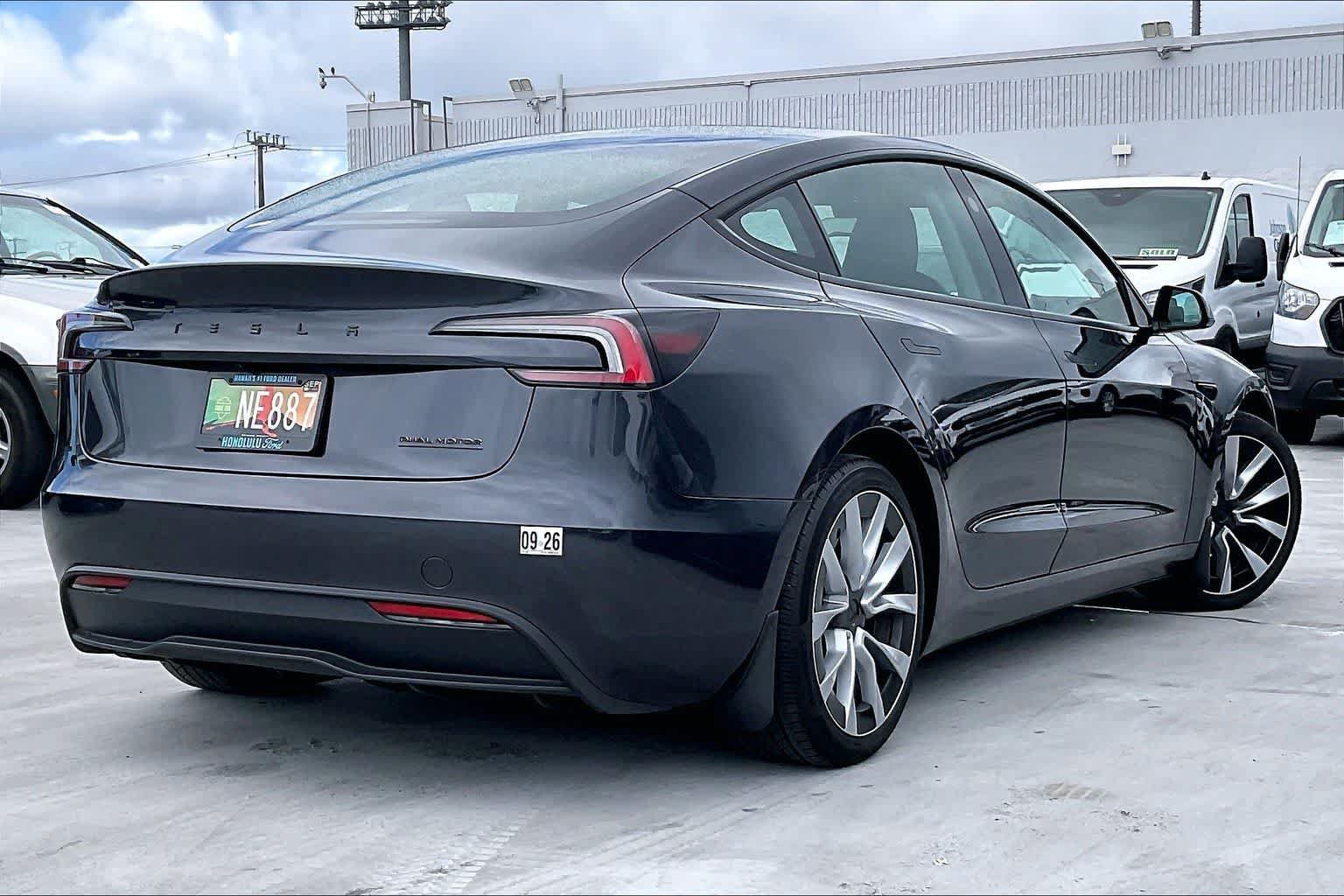 Used 2024 Tesla Model 3 Long Range AWD/4WD image 22