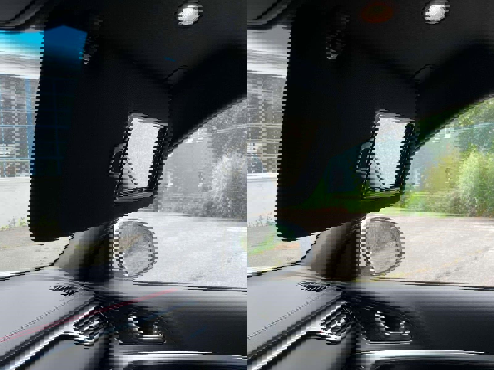 Used 2024 Genesis G70 3.3T Advanced image 33