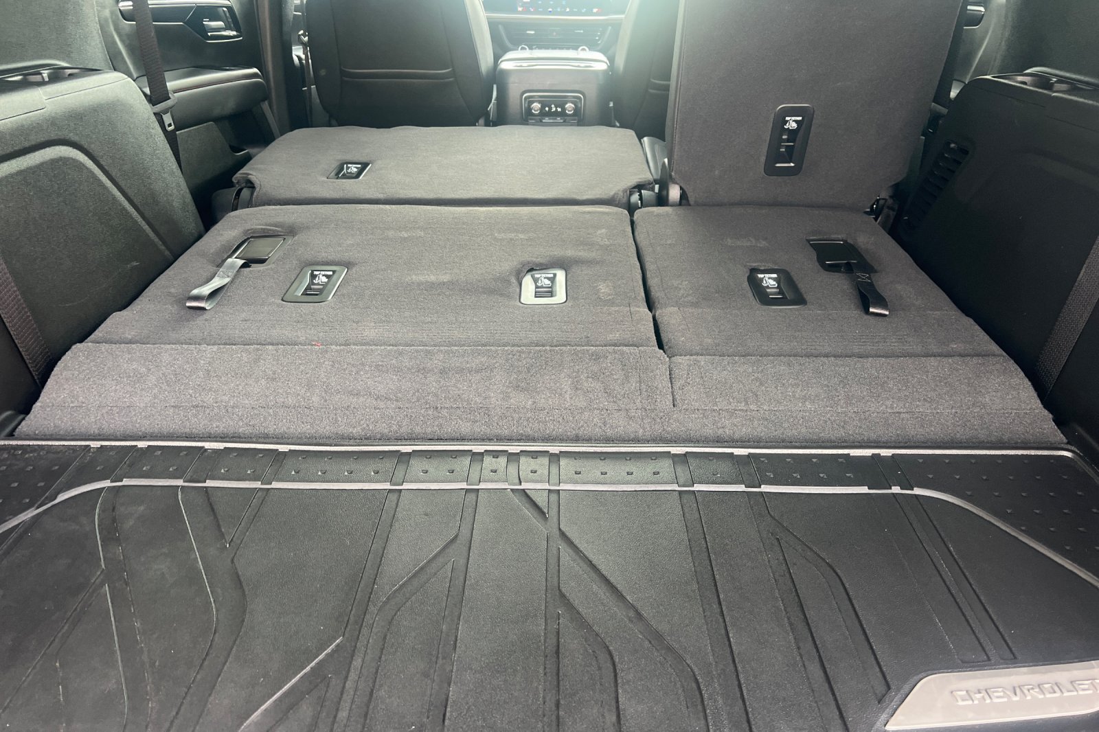 Used 2026 Chevrolet Tahoe RST w/ Sun And Tow Package AWD/4WD image 13