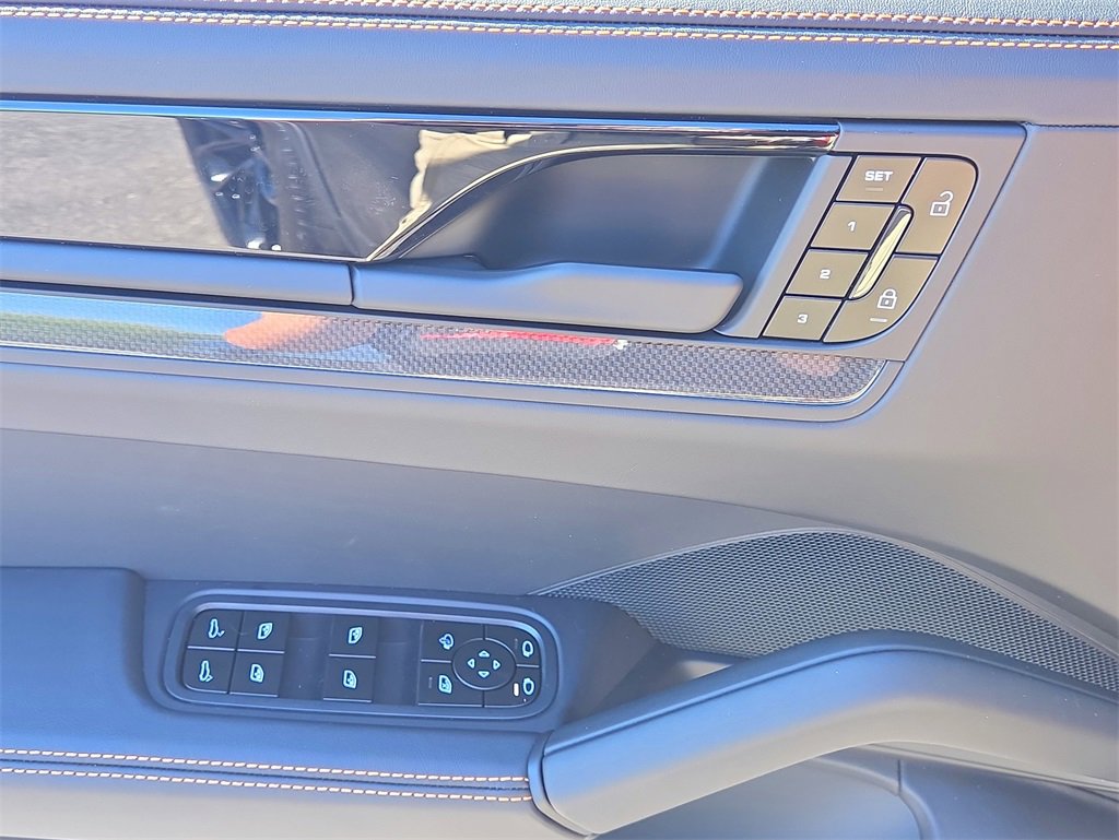 New 2026 Porsche Cayenne Turbo GT image 7