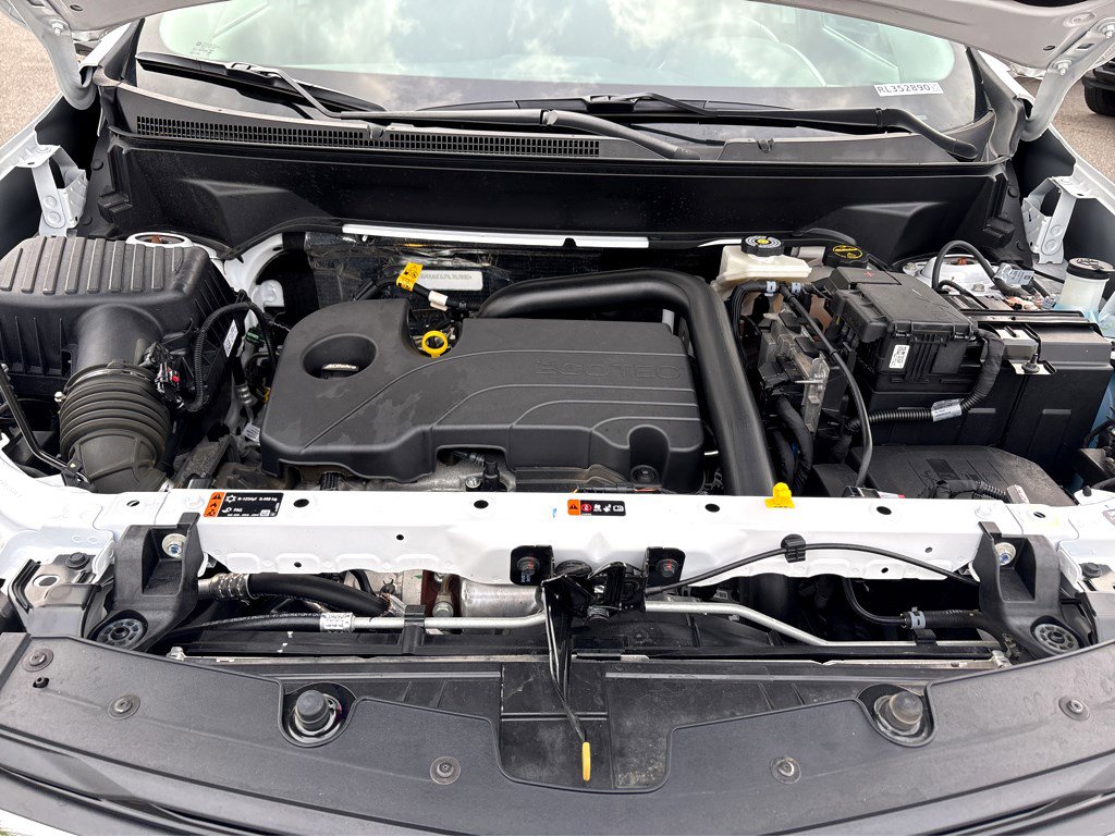 Certified 2024 Chevrolet Equinox LT image 40