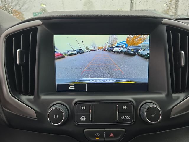 Used 2023 GMC Terrain AT4 image 15