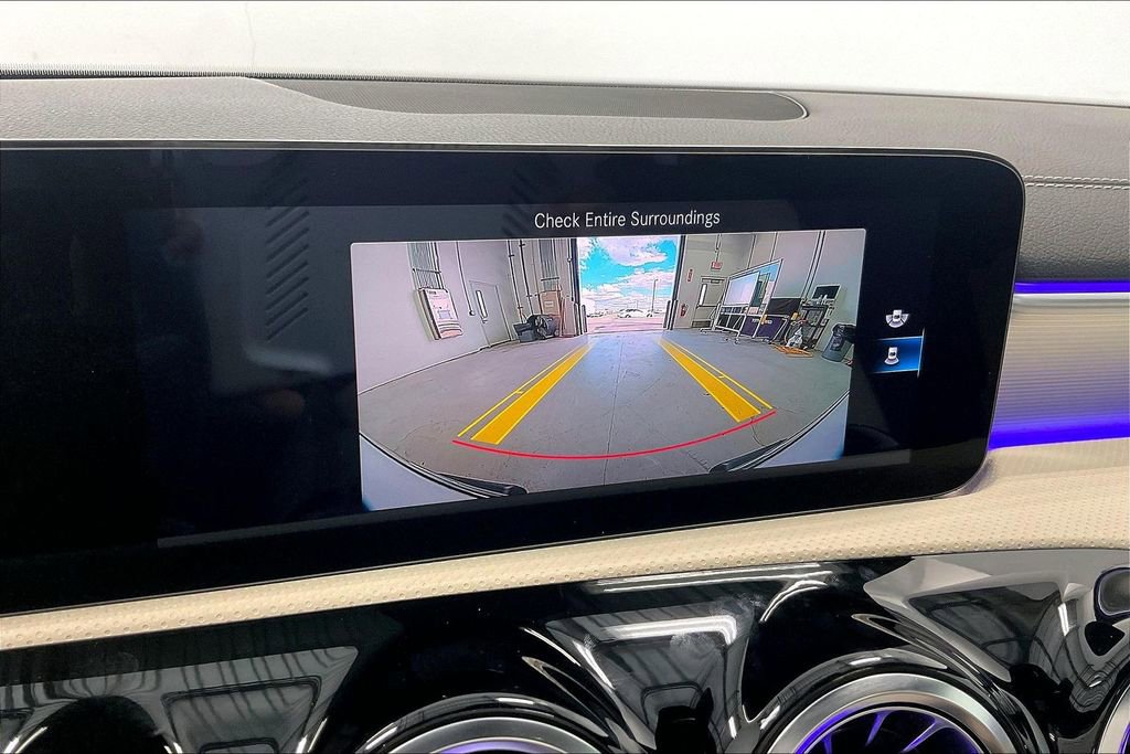 Used 2021 Mercedes-Benz CLA 250 image 26