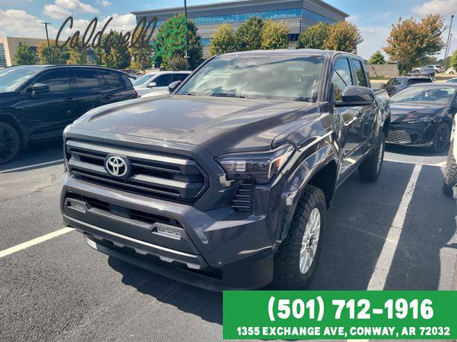 Used 2025 Toyota Tacoma SR5 AWD/4WD image 1