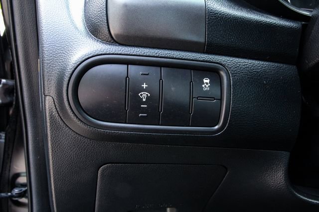 Used 2017 Kia Forte LX image 15