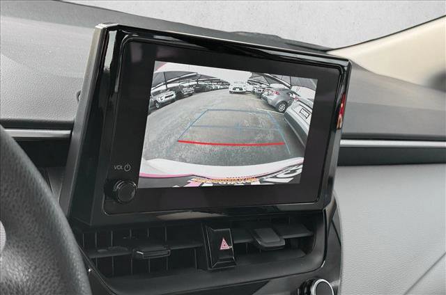 Used 2023 Toyota Corolla LE FWD image 14