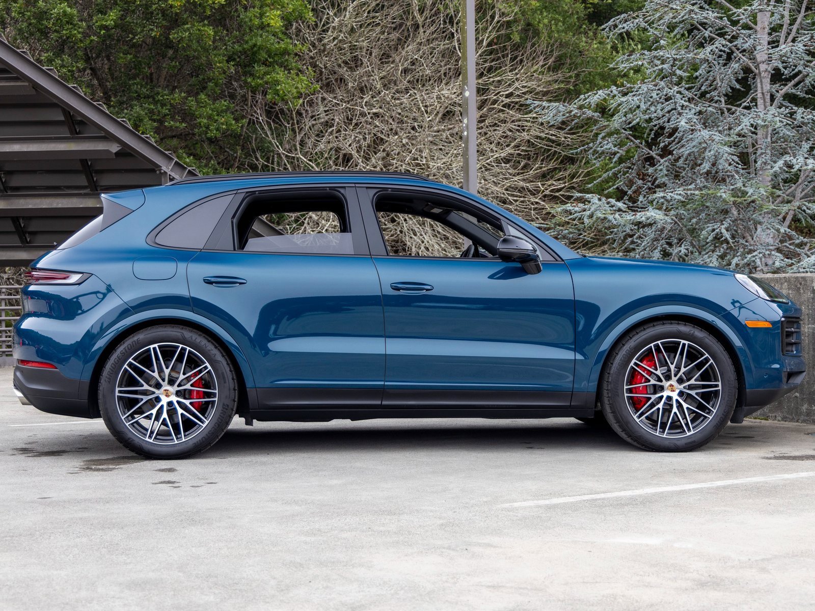 New 2025 Porsche Cayenne S image 12