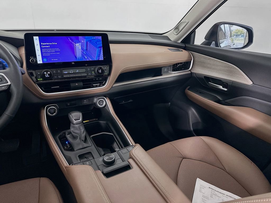 Certified 2026 Toyota Grand Highlander Platinum image 24