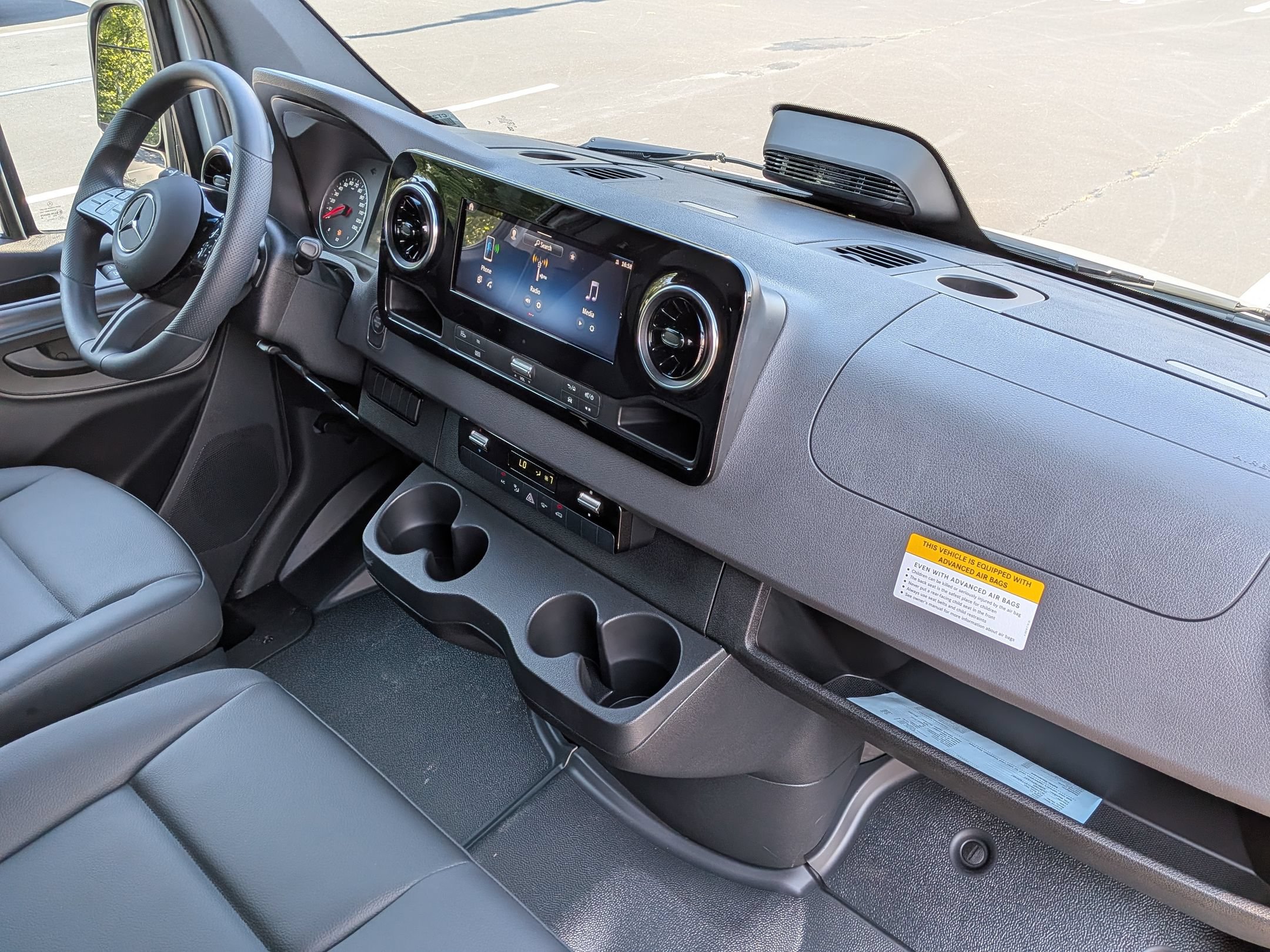 New 2026 Mercedes-Benz Sprinter 2500 image 32