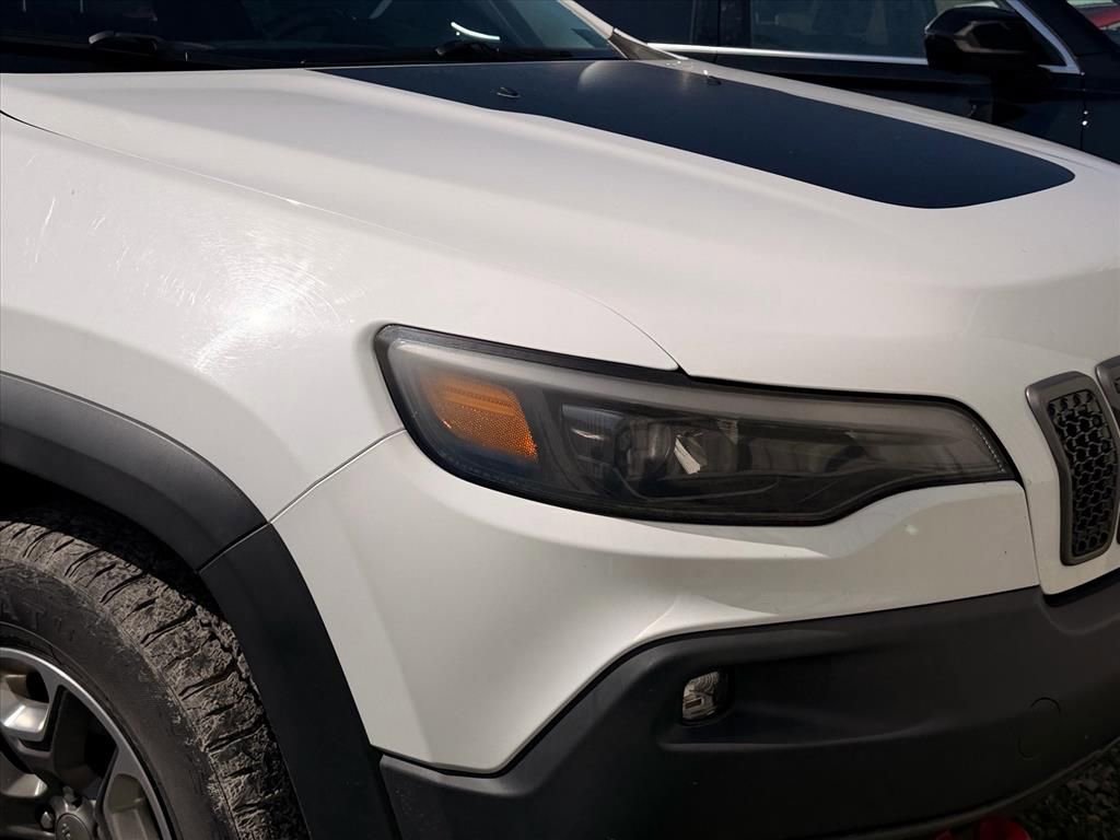 Used 2019 Jeep Cherokee Trailhawk image 21