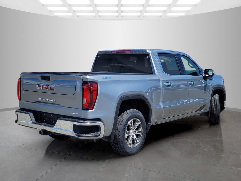 Used 2025 GMC Sierra 1500 SLT AWD/4WD image 4
