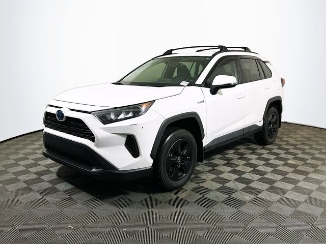 Certified 2021 Toyota RAV4 LE image 4
