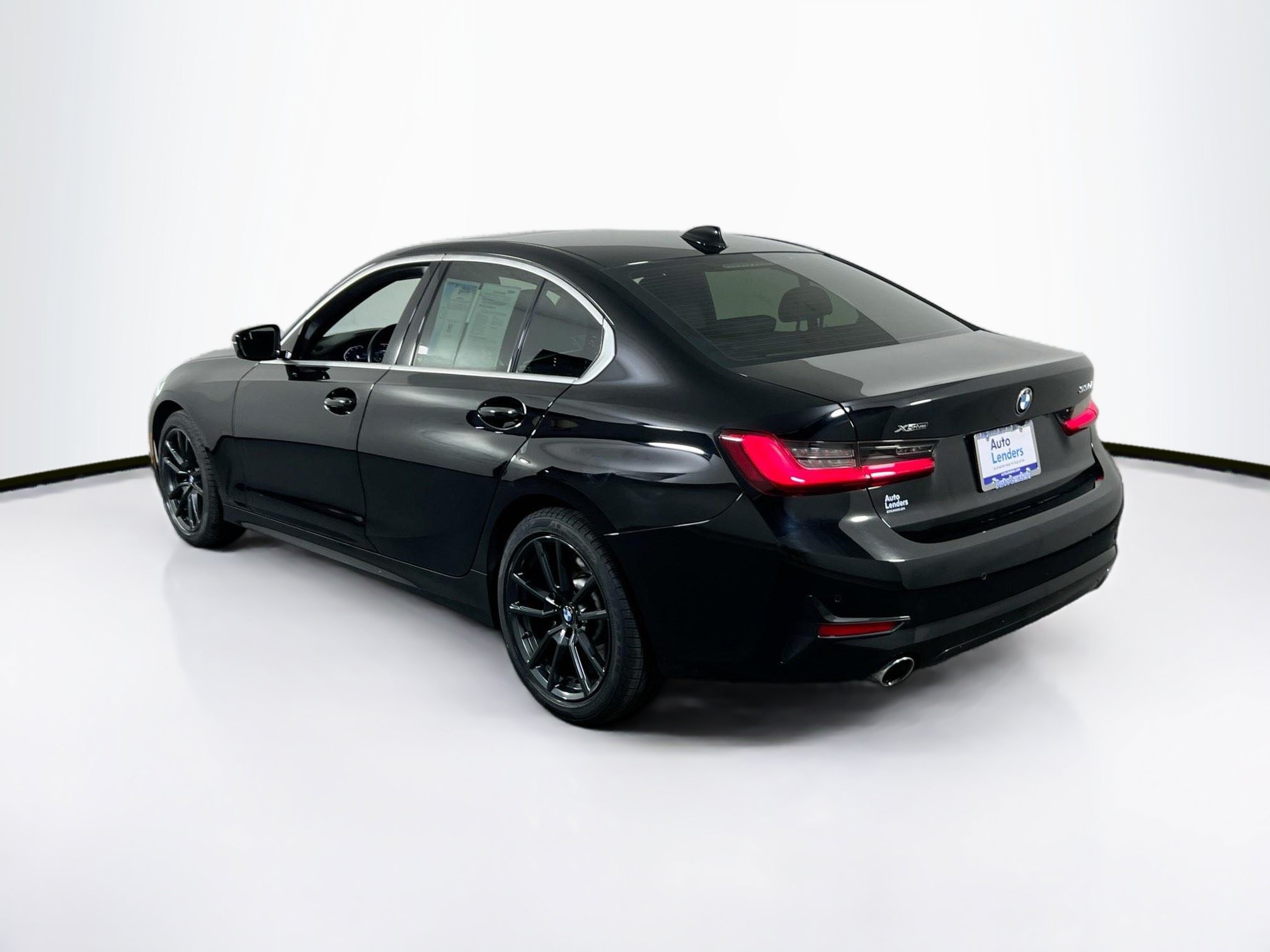 Used 2020 BMW 330i xDrive Sedan w/ Premium Package AWD/4WD image 7