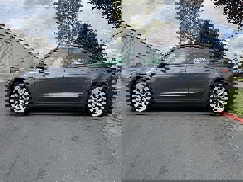 Used 2022 Tesla Model 3 image 7