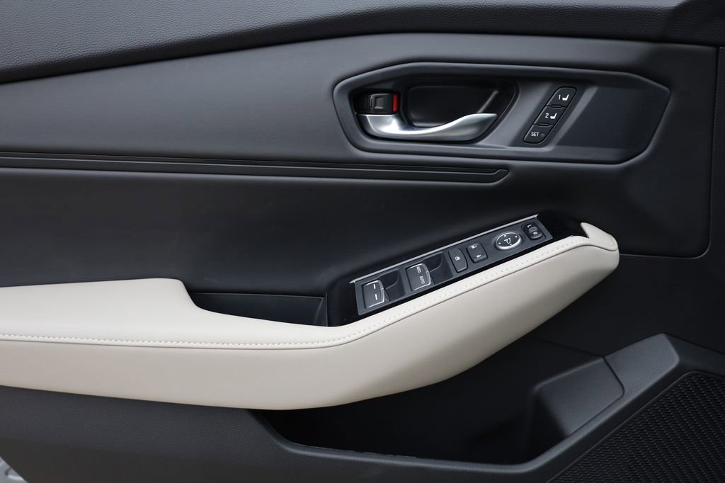 New 2025 Honda Accord Touring image 10