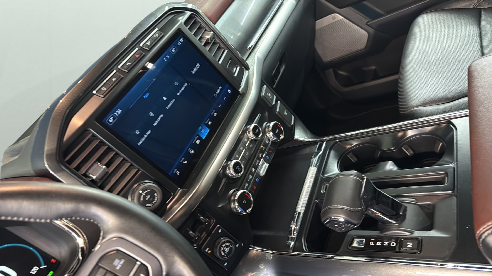 Used 2023 Ford F150 Lariat AWD/4WD image 19