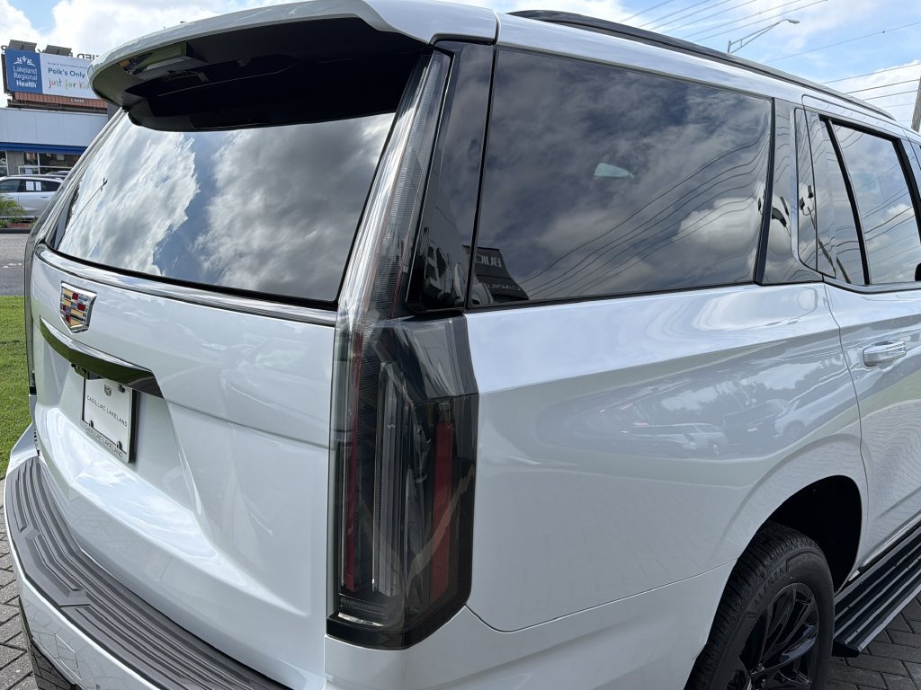 New 2027 Cadillac Escalade Sport w/ LPO, ONYX Package AWD/4WD image 9