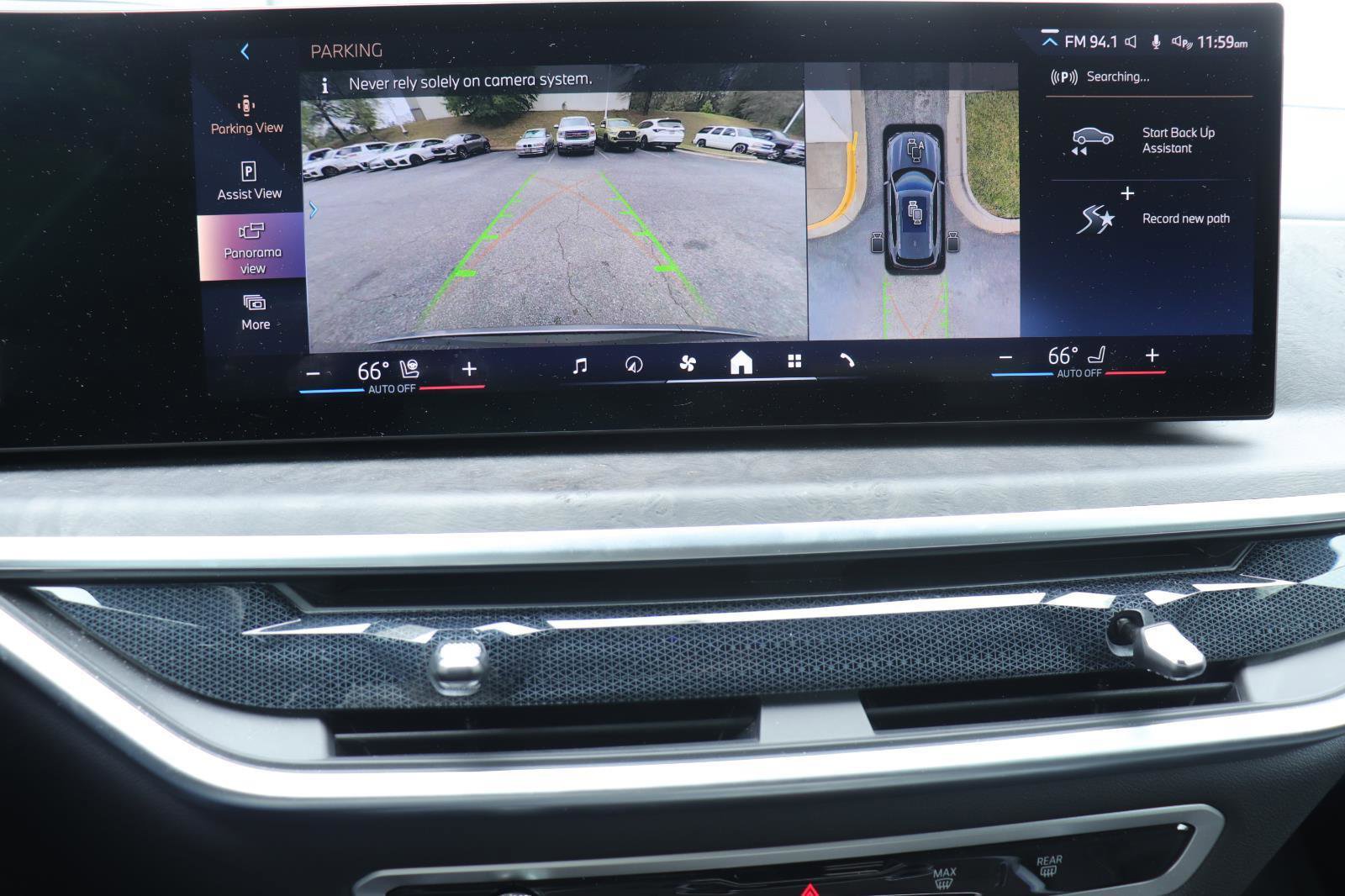 Used 2024 BMW X5 sDrive40i w/ Premium Package image 35