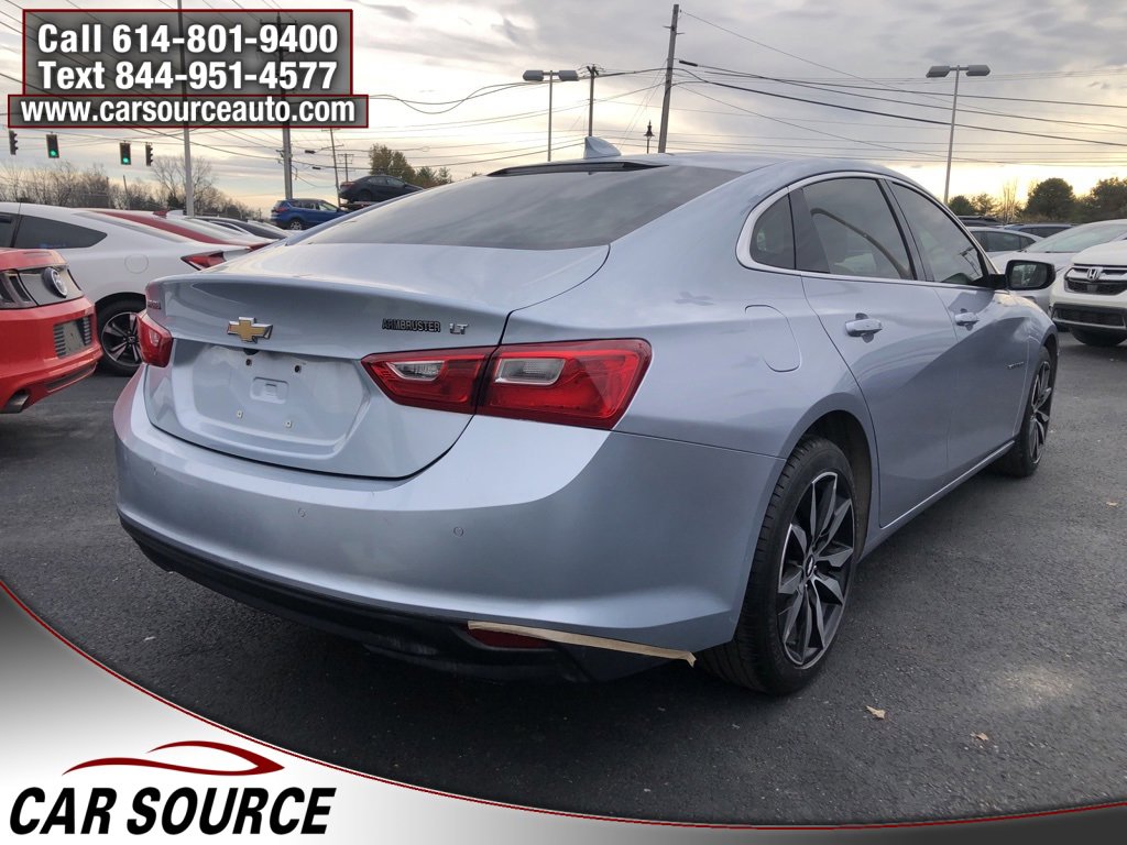 Used 2017 Chevrolet Malibu LT w/ Driver Confidence Package image 5