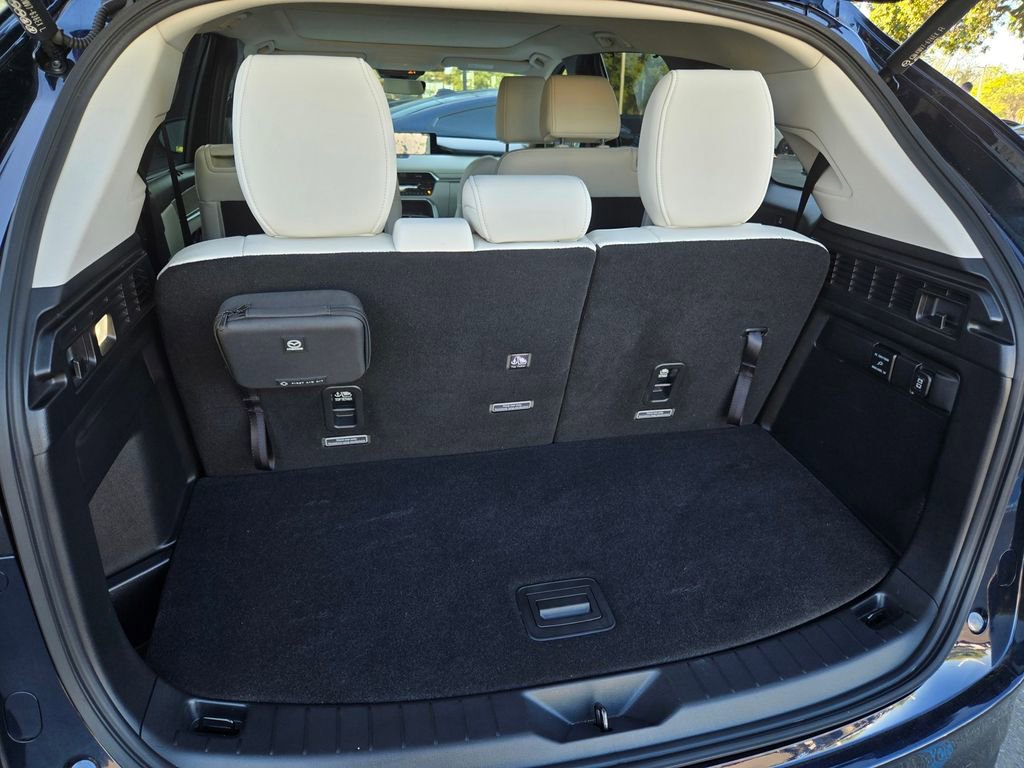 Certified 2025 MAZDA CX-90 3.3 Turbo w/ Premium Plus Pkg image 34