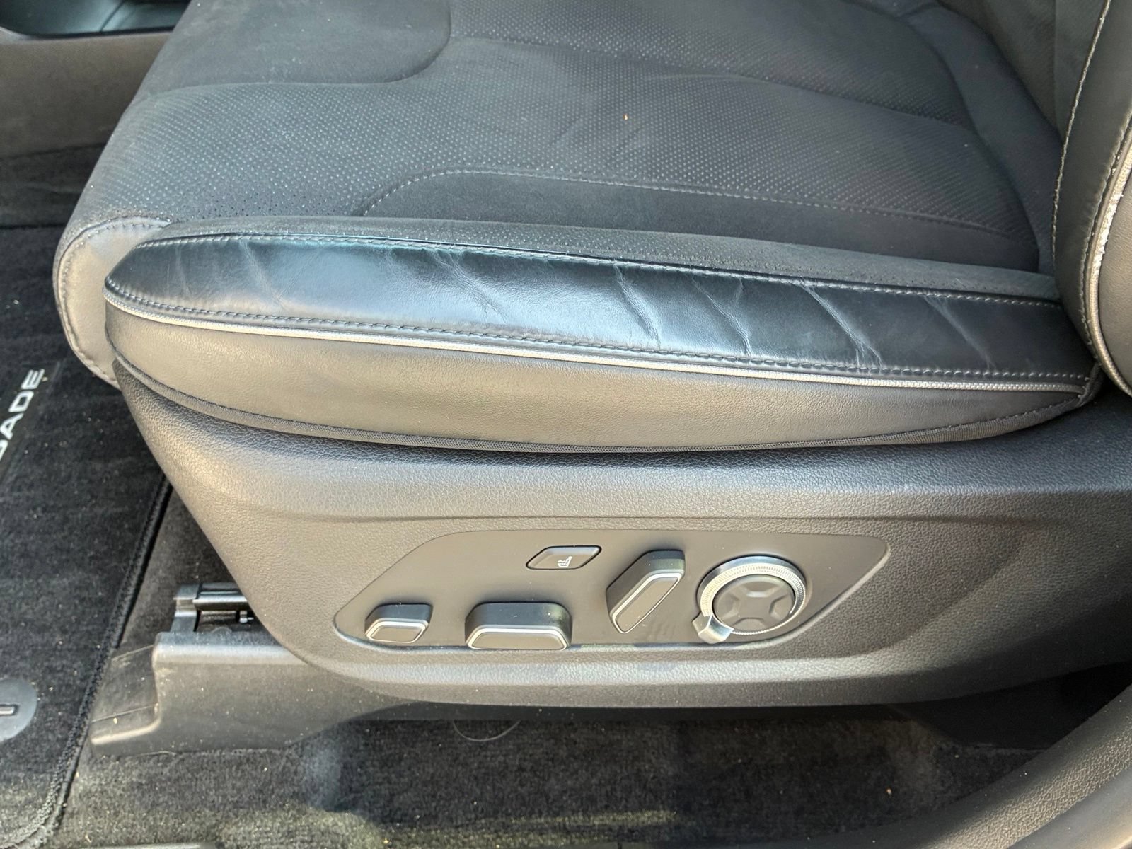 Certified 2024 Hyundai Palisade Calligraphy AWD/4WD image 13