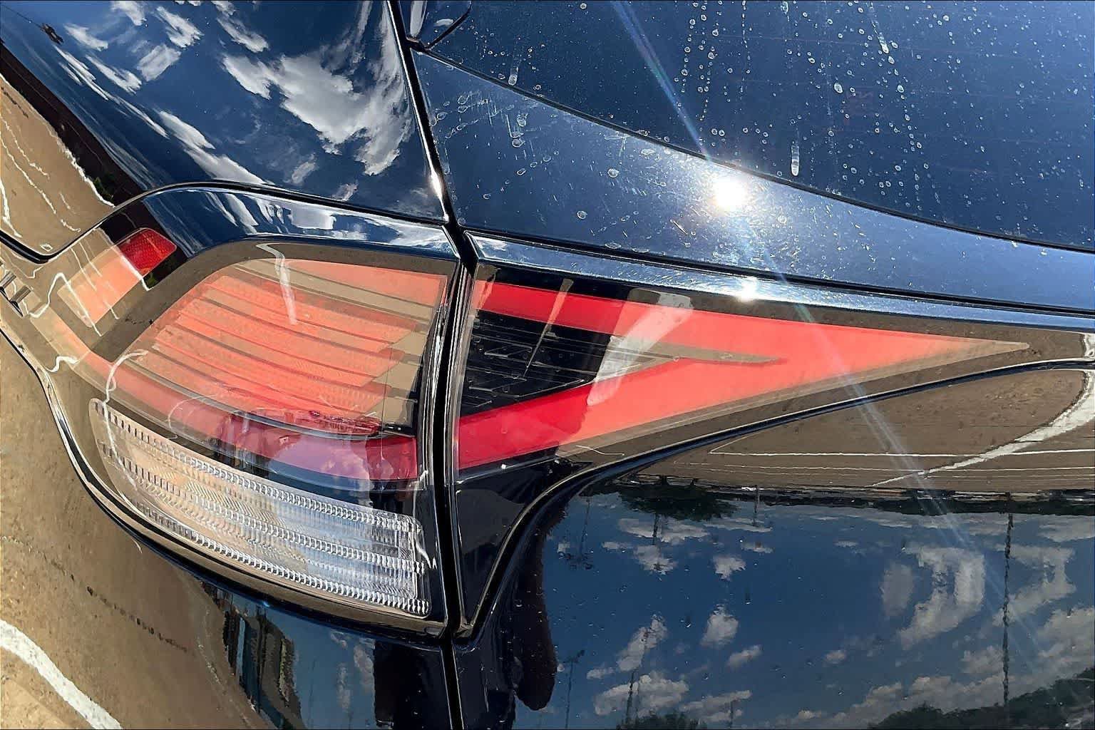 Used 2023 Kia Sportage EX FWD image 31