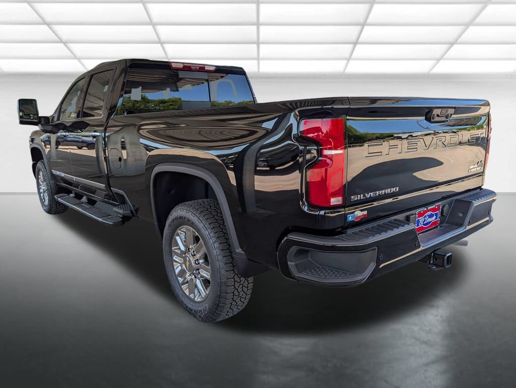 New 2026 Chevrolet Silverado 3500 High Country w/ High Country Premium Package AWD/4WD image 2