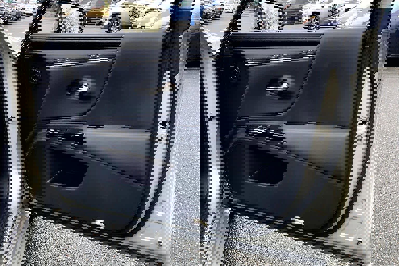 Certified 2024 Lexus ES 350 w/ Premium Package image 22