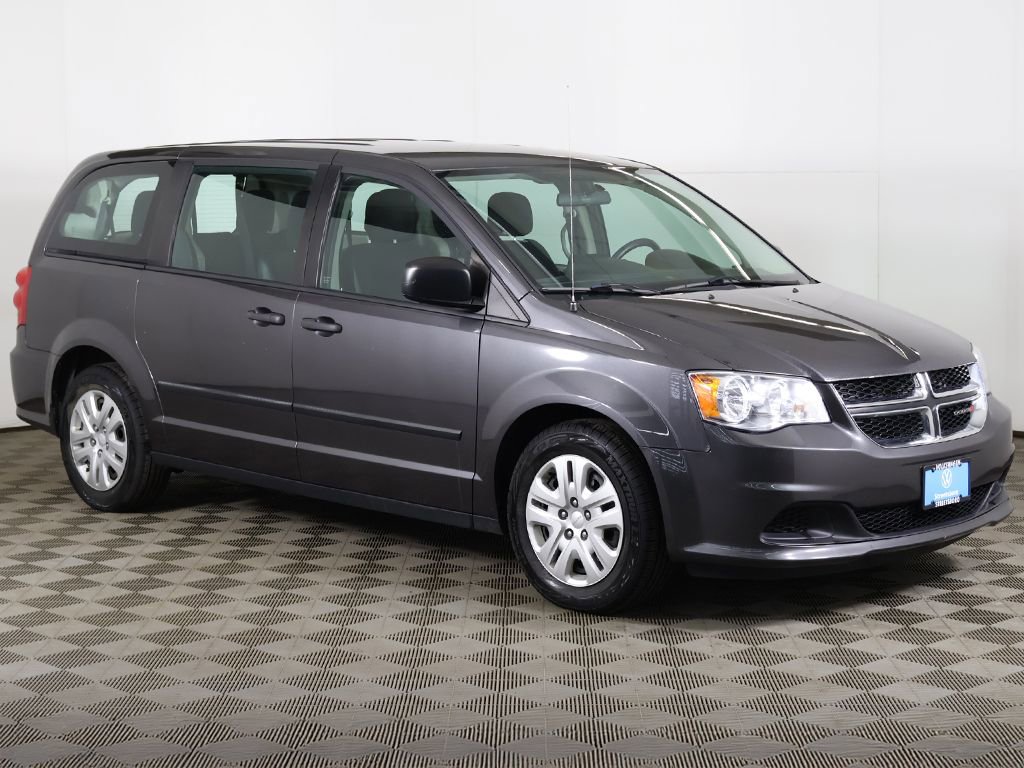 Used 2016 Dodge Grand Caravan American Value Package image 37