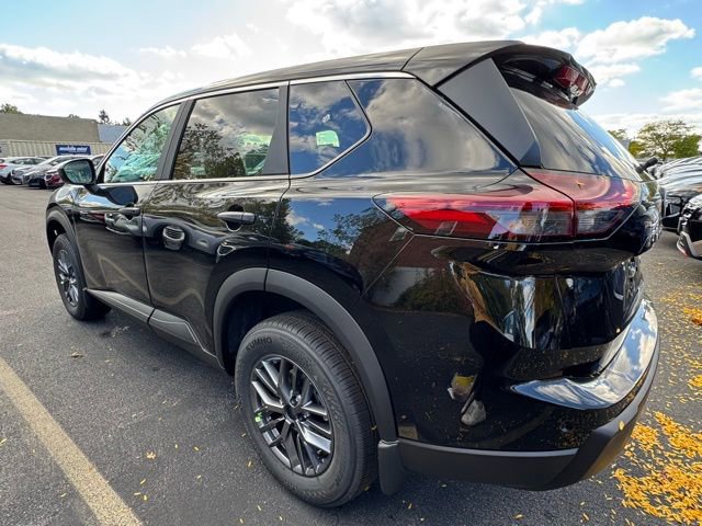 New 2026 Nissan Rogue S image 6