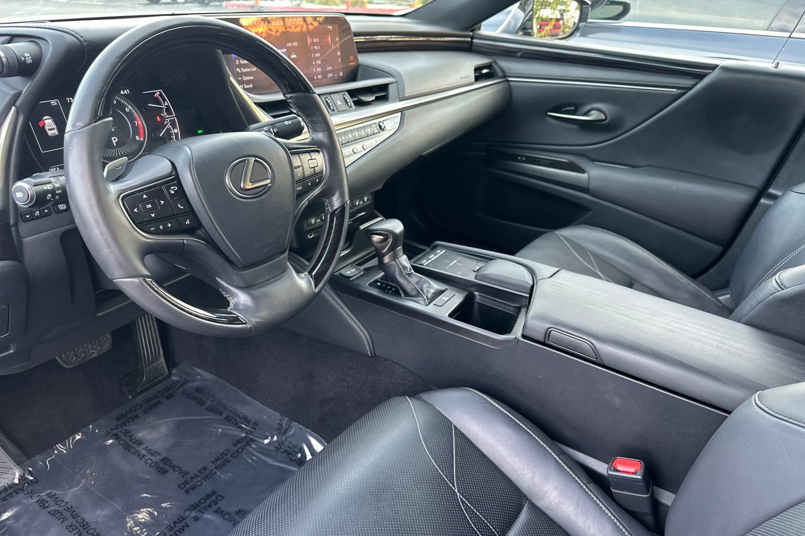 Used 2019 Lexus ES 350 image 4