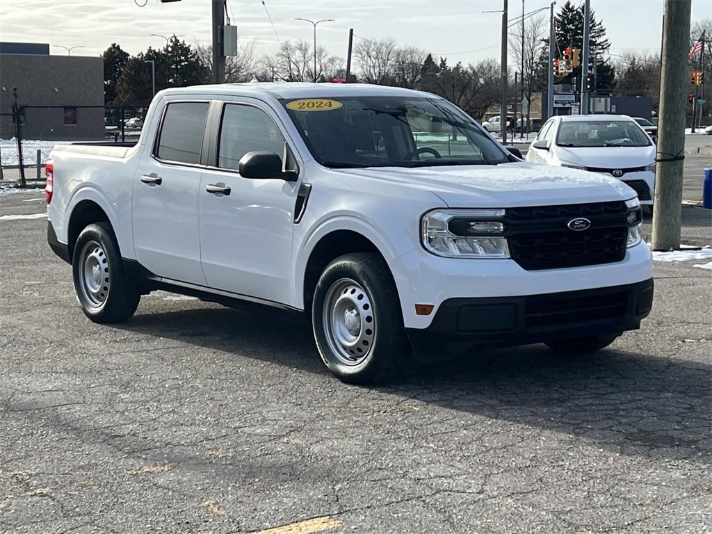 Used 2024 Ford Maverick XL image 7