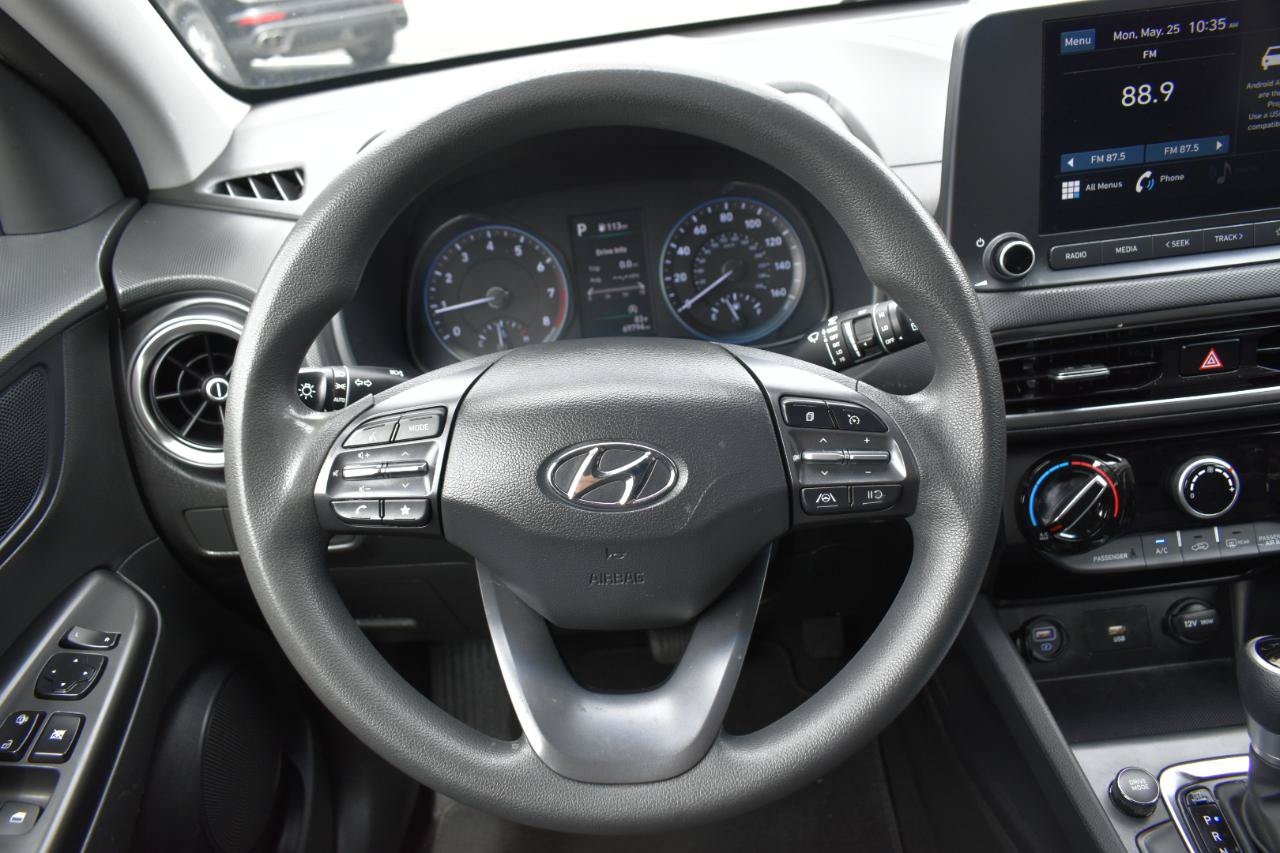 Used 2022 Hyundai Kona SEL w/ Cargo Package FWD image 12