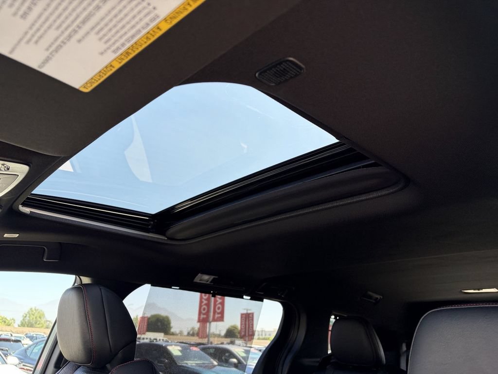 Certified 2026 Toyota Sienna XSE FWD image 40
