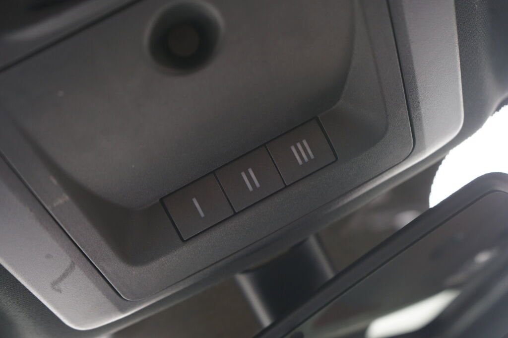 Used 2018 RAM 2500 Limited image 24