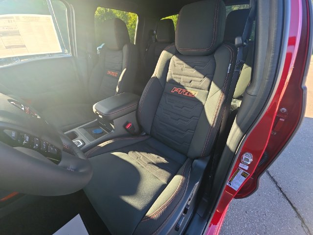 New 2027 Nissan Frontier PRO-4X w/ Pro Convenience Package AWD/4WD image 11