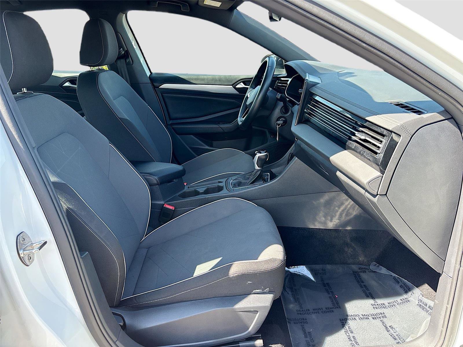 Used 2025 Volkswagen Jetta Sport FWD image 26