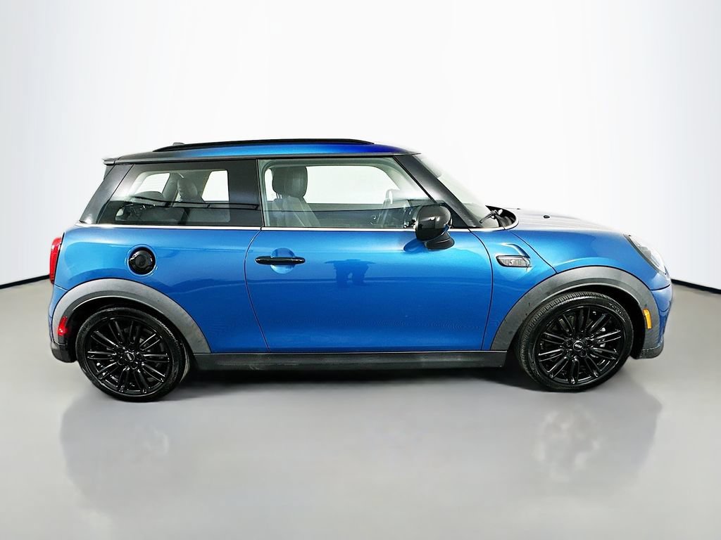 Used 2022 MINI Cooper S FWD image 4