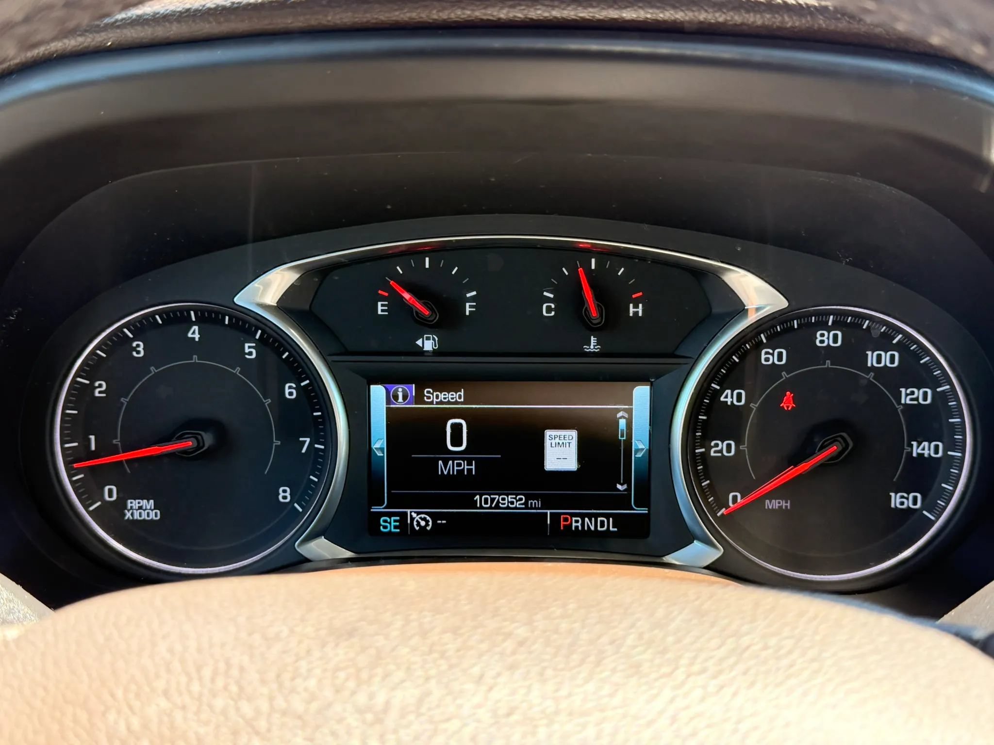 Used 2019 GMC Acadia SLT FWD image 18